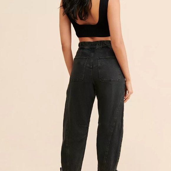 FREE PEOPLE Baggy Clinched Jeans NWT Sz Small - Picture 2 of 4